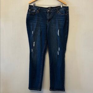 Earl distressed skinny jeans Size 18 EUC